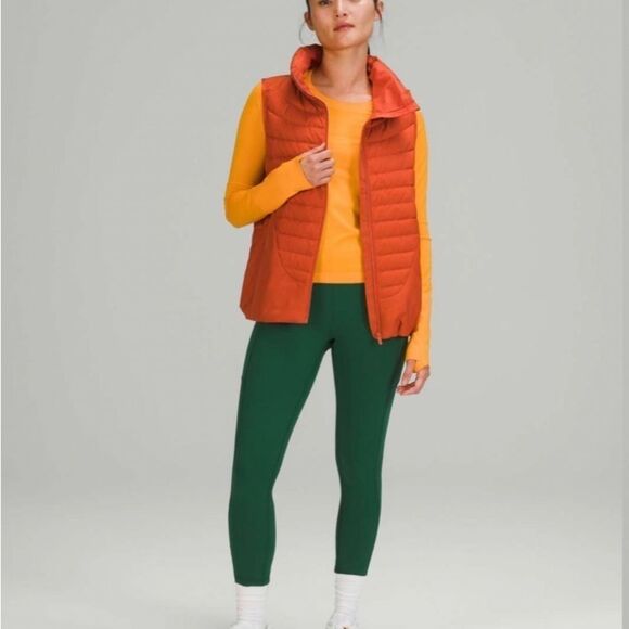 Lululemon Lightweight Vest - Picture 13 of 13